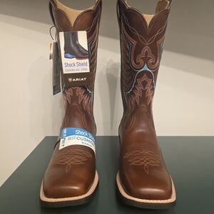 Ariat Brown Leather Cowboy Boots with Turquoise Stitching - Sz 10 Women's